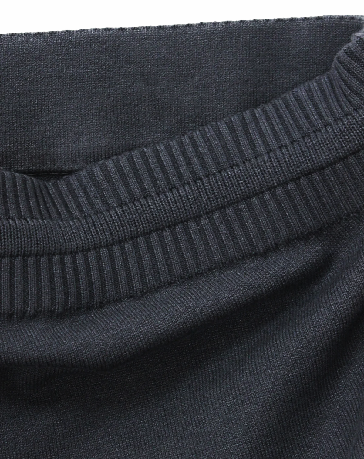 THE ECOVISCOSE JOGGERS - unisex. - KNARLI® Knitwear